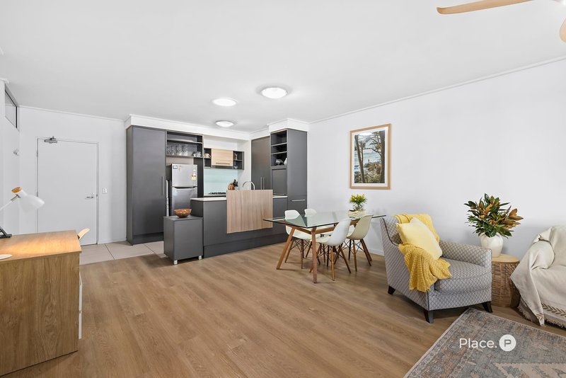 Photo - 752/1000 Ann Street, Fortitude Valley QLD 4006 - Image 8