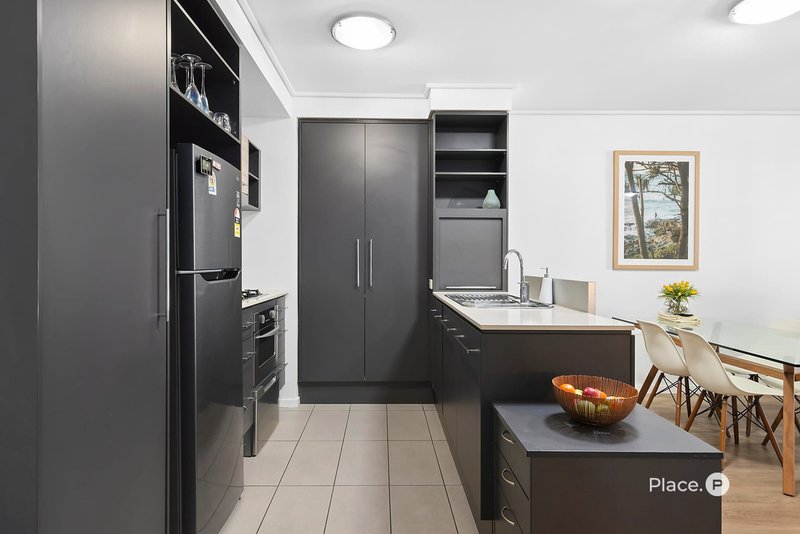 Photo - 752/1000 Ann Street, Fortitude Valley QLD 4006 - Image 12
