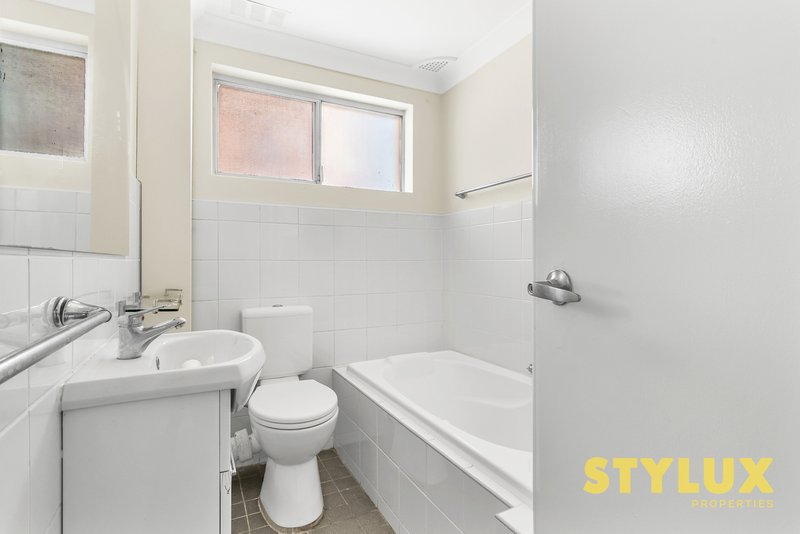 Photo - 7/53 Goulburn Street, Liverpool NSW 2170 - Image 6