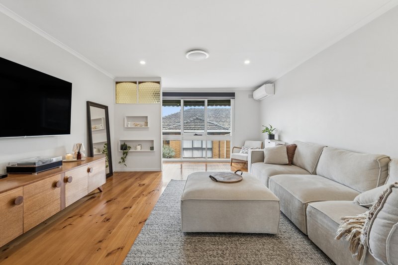 Photo - 7/54 St Vigeons Road, Reservoir VIC 3073 - Image 2