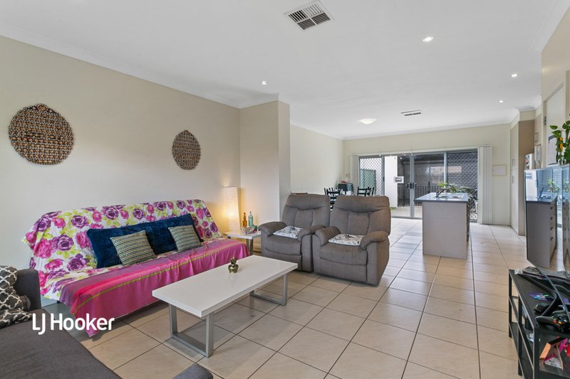 Photo - 7/55 Grasswren Way, Mawson Lakes SA 5095 - Image 4