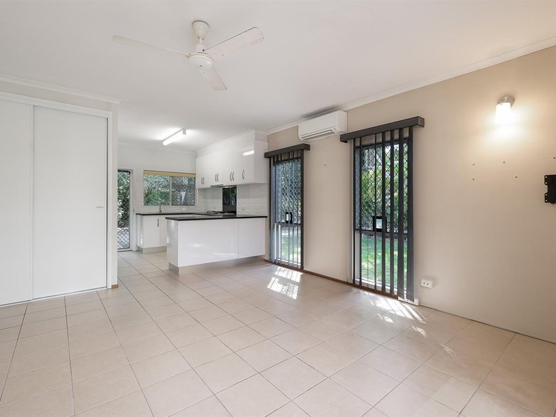 Photo - 7/57-61 Bamboo Street, Holloways Beach QLD 4878 - Image 2