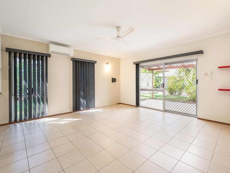 Photo - 7/57-61 Bamboo Street, Holloways Beach QLD 4878 - Image 3