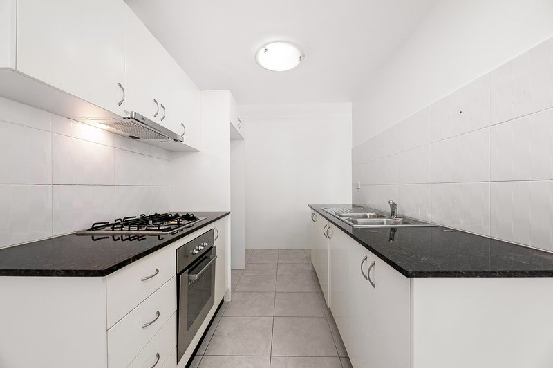 Photo - 75/7-9 Cross Street, Bankstown NSW 2200 - Image 4