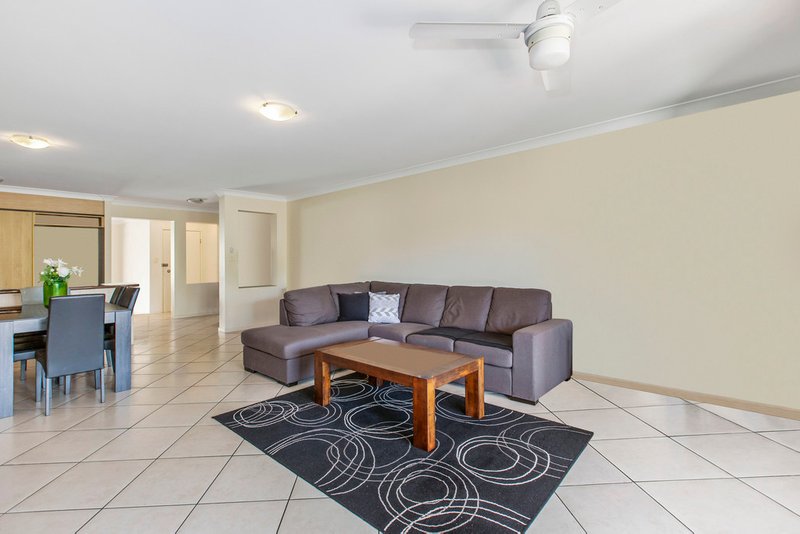 Photo - 75/88 Limetree Parade, Runaway Bay QLD 4216 - Image 3