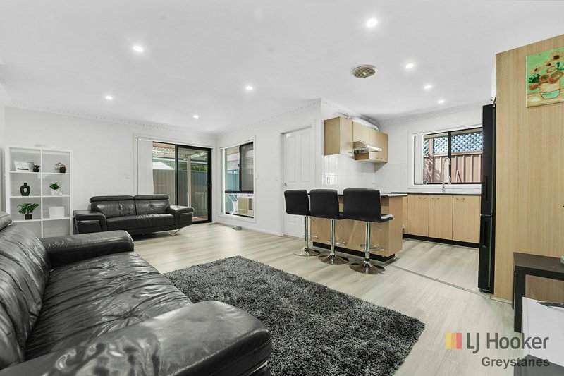 Photo - 7/59-61 Ettalong Road, Greystanes NSW 2145 - Image 3