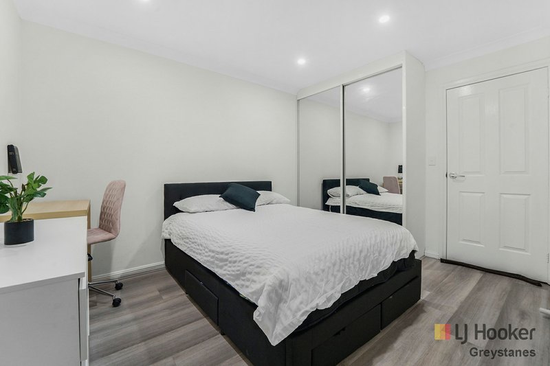 Photo - 7/59-61 Ettalong Road, Greystanes NSW 2145 - Image 4