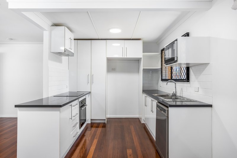 Photo - 759 Samford Road, Keperra QLD 4054 - Image 2