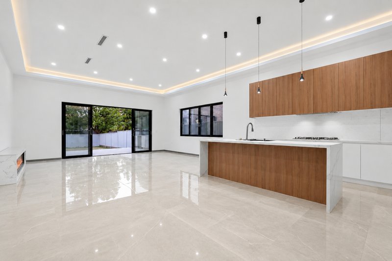 Photo - 75A Bassett Street, Hurstville NSW 2220 - Image 5