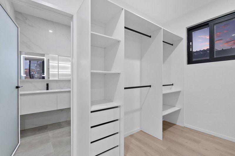 Photo - 75A Bassett Street, Hurstville NSW 2220 - Image 16