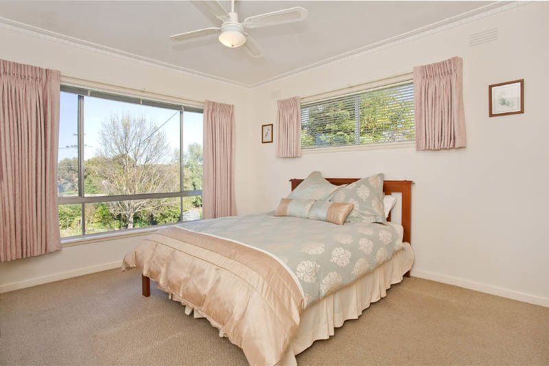 Photo - 76-78 Rennie Street, Lara VIC 3212 - Image 5