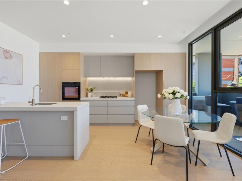 Photo - 76 Albert Street, Seddon VIC 3011 - Image 3