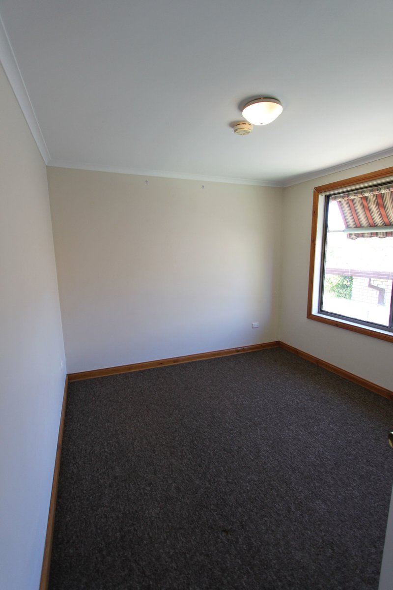 Photo - 76 Albury Street, Tumbarumba NSW 2653 - Image 6