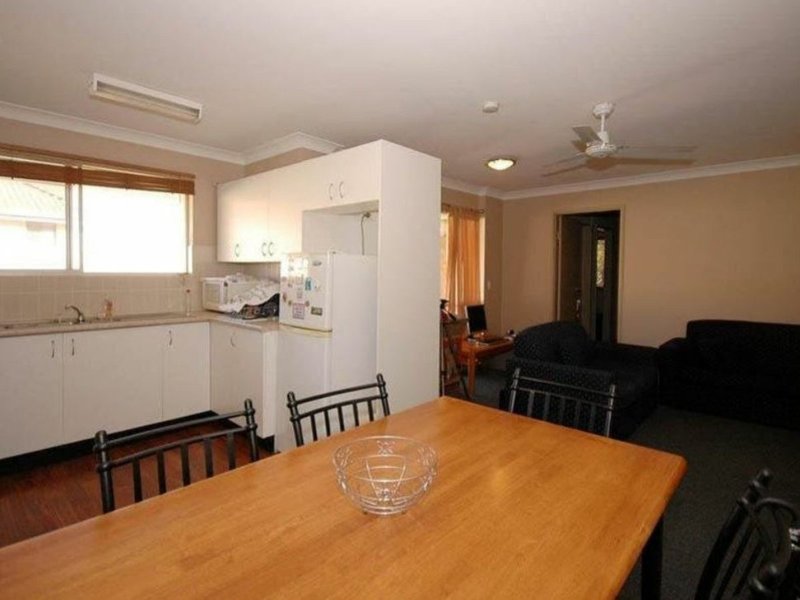 Photo - 7/6 Allara Ave , Palm Beach QLD 4221 - Image 4