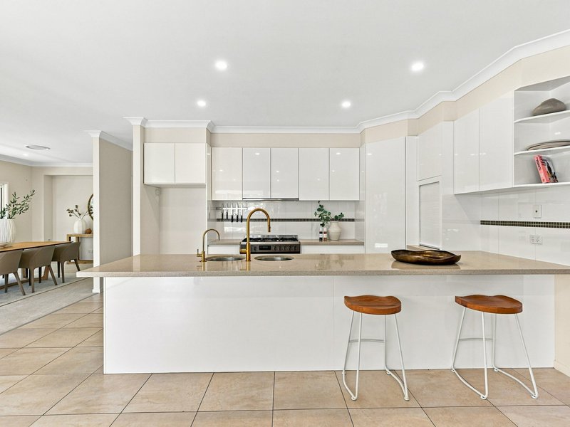 Photo - 76 Anchorage Circuit, Twin Waters QLD 4564 - Image 6