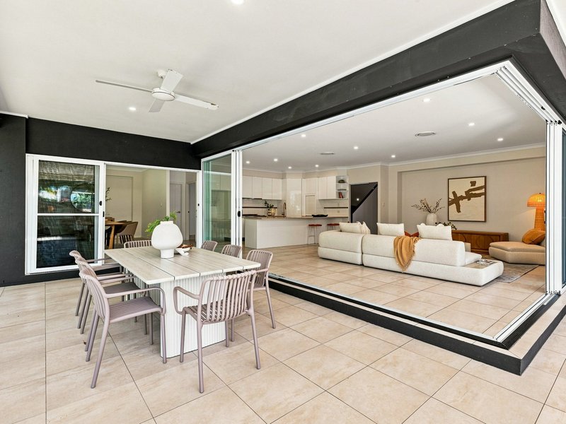 Photo - 76 Anchorage Circuit, Twin Waters QLD 4564 - Image 11