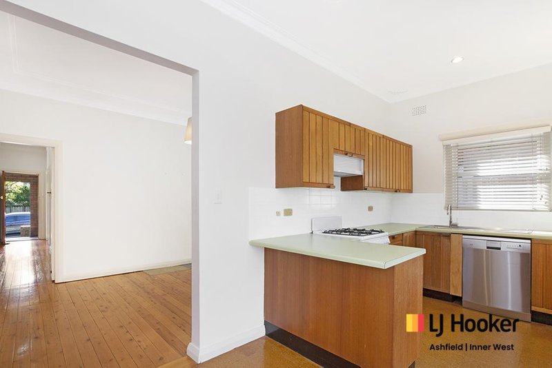 Photo - 76 Arthur Street, Croydon Park NSW 2133 - Image 3