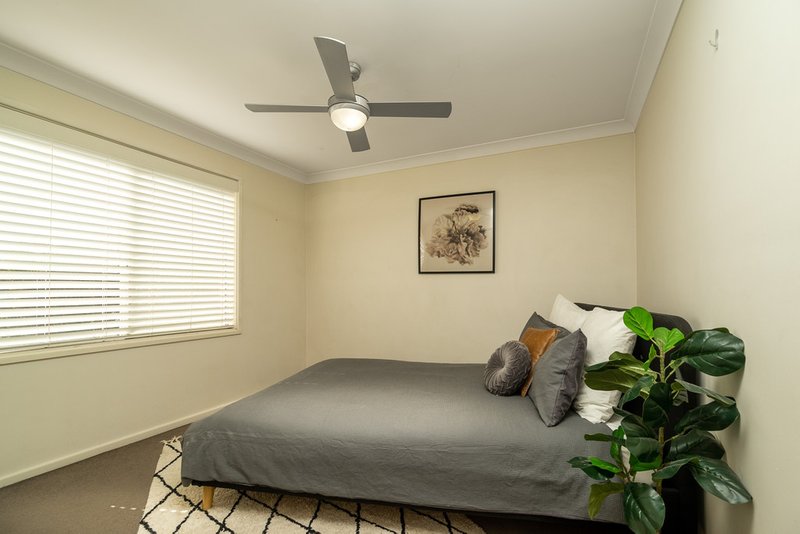 Photo - 76 Baird Drive, Dubbo NSW 2830 - Image 6