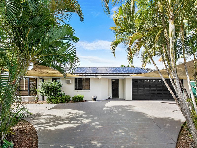 Photo - 76 Bangalow Street, Bridgeman Downs QLD 4035 - Image 5