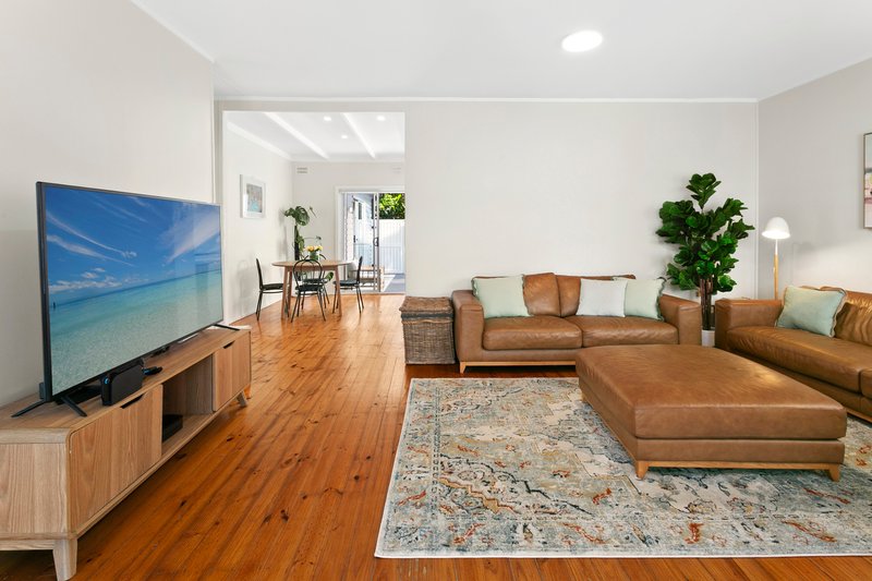 Photo - 76 Bix Road, Dee Why NSW 2099 - Image 7
