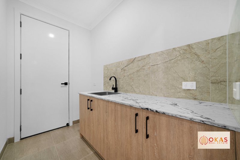 Photo - 7/6 Blake Court, Truganina VIC 3029 - Image 7