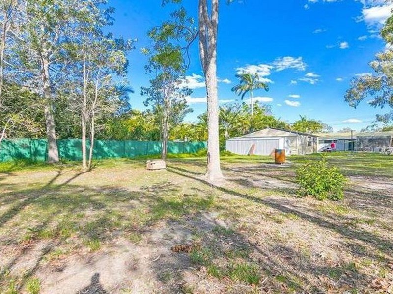 Photo - 76 Bluegum Drive, Marsden QLD 4132 - Image 5