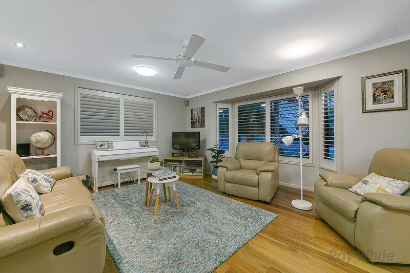 Photo - 76 Bolton Street, Eight Mile Plains QLD 4113 - Image 3