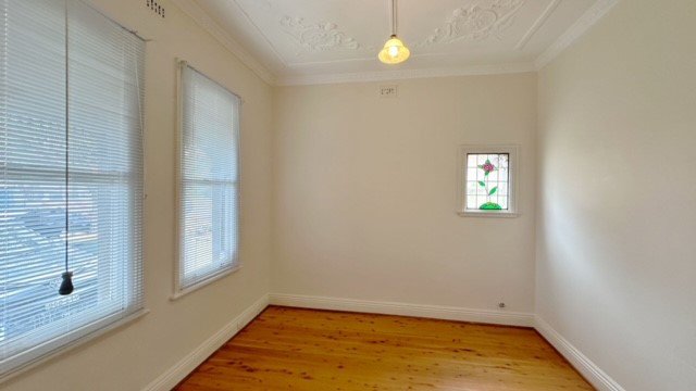 Photo - 76 Bristol Road, Hurstville NSW 2220 - Image 4