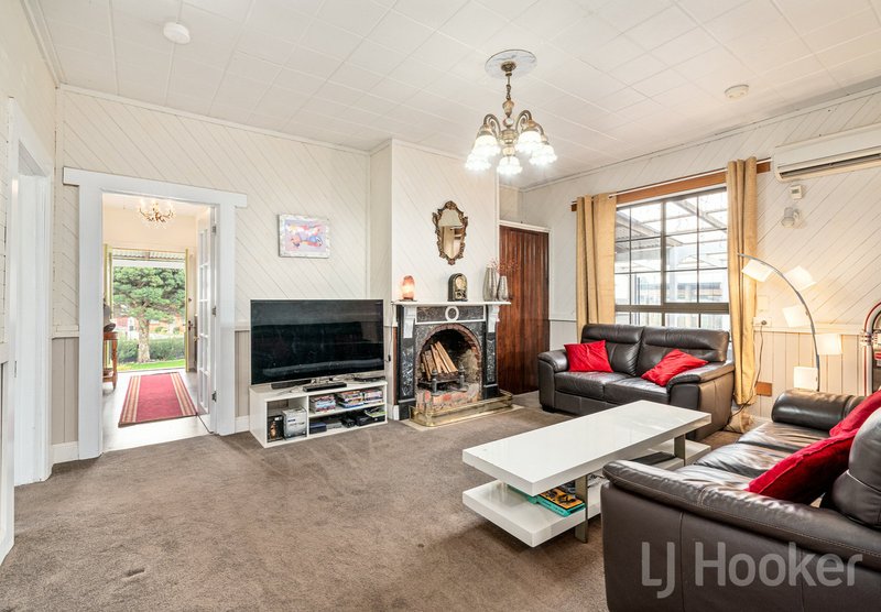 Photo - 76 Brooke Street, East Devonport TAS 7310 - Image 2