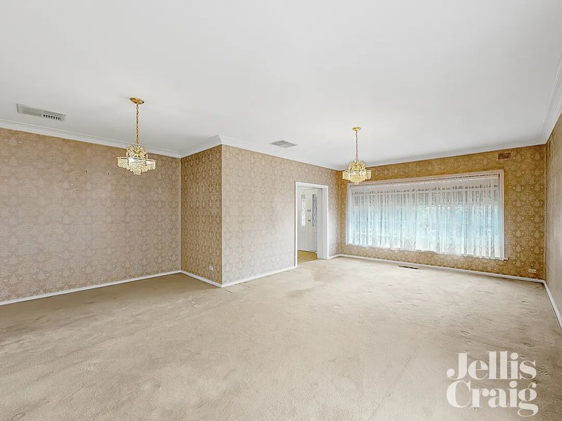 Photo - 76 Brooks Street, Bentleigh East VIC 3165 - Image 4