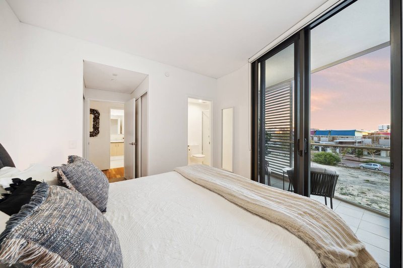 Photo - 7/6 Brunswick Street, North Coogee WA 6163 - Image 8