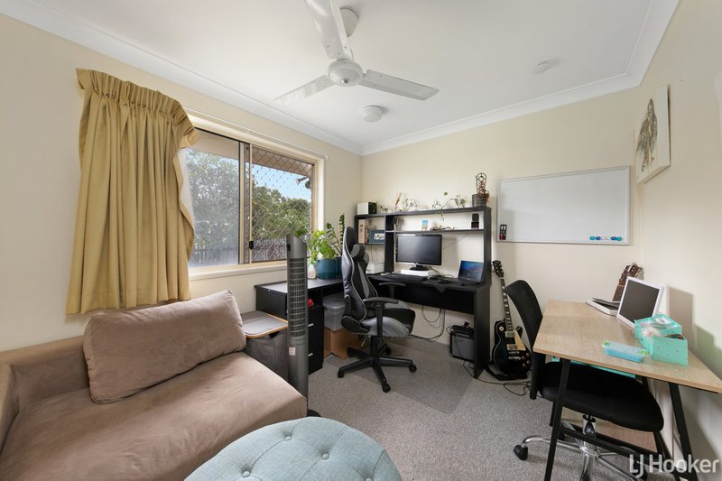 Photo - 76 Carara Drive, Kawana QLD 4701 - Image 16