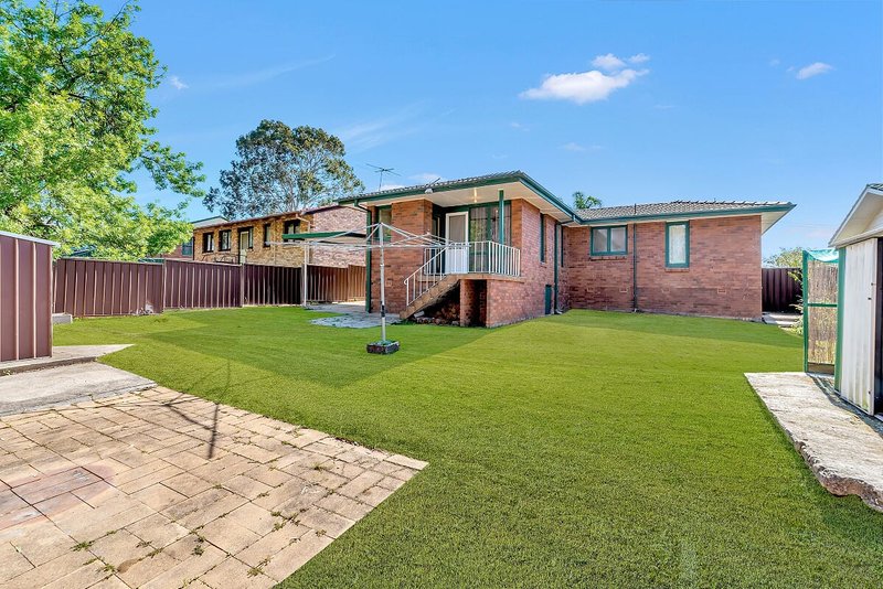 Photo - 76 Carrington Cct , Leumeah NSW 2560 - Image 10