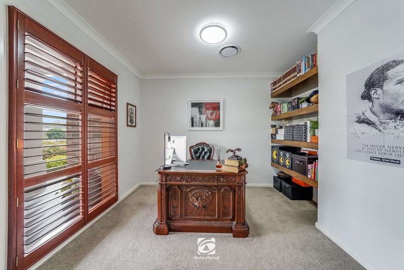 Photo - 76 Castlemaine Circuit, Harrington Park NSW 2567 - Image 4