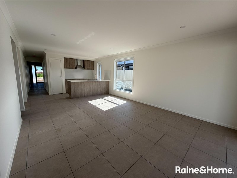 Photo - 76 Central Boulevard, Munno Para West SA 5115 - Image 9