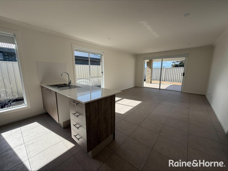 Photo - 76 Central Boulevard, Munno Para West SA 5115 - Image 11