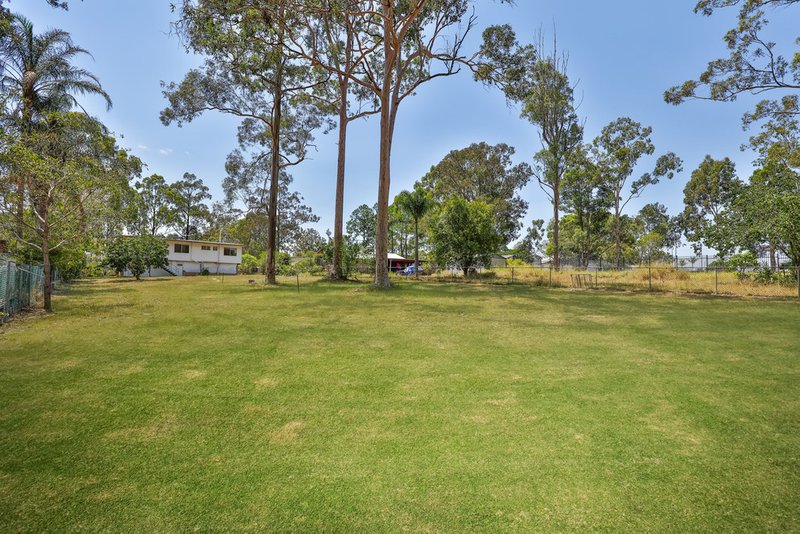 Photo - 76 Charles Avenue, Logan Central QLD 4114 - Image 14