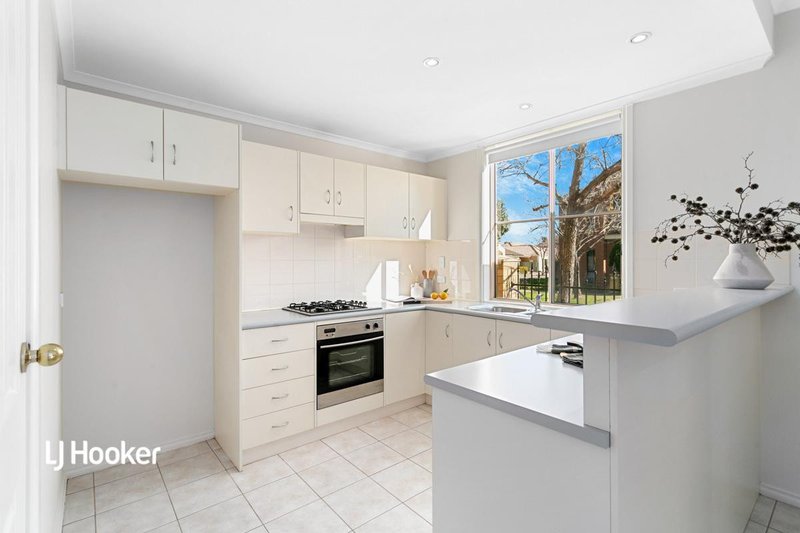 Photo - 7/6 Cobblers Court, Mawson Lakes SA 5095 - Image 5