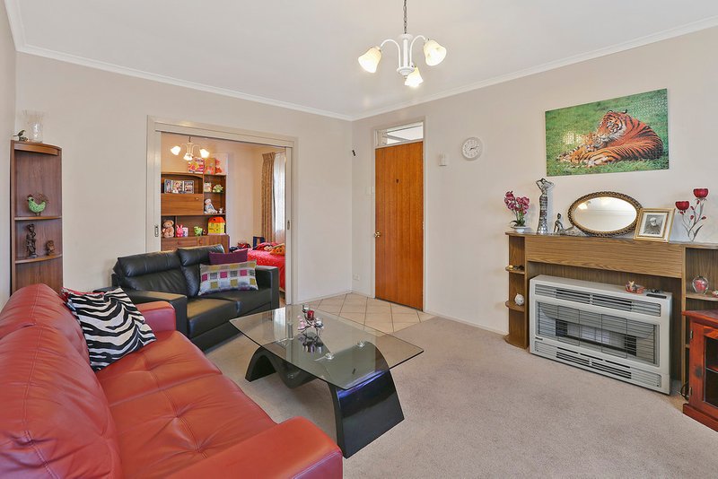 Photo - 76 Cox Road, Corio VIC 3214 - Image 2