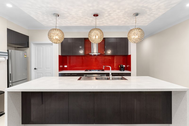 Photo - 76 Cravens Road, Mernda VIC 3754 - Image 3