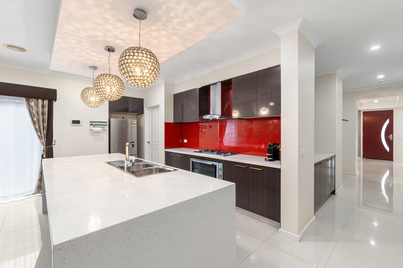 Photo - 76 Cravens Road, Mernda VIC 3754 - Image 4