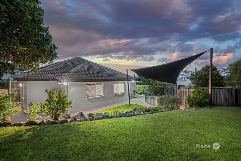 Photo - 76 Cressbrook Drive, Albany Creek QLD 4035 - Image 18