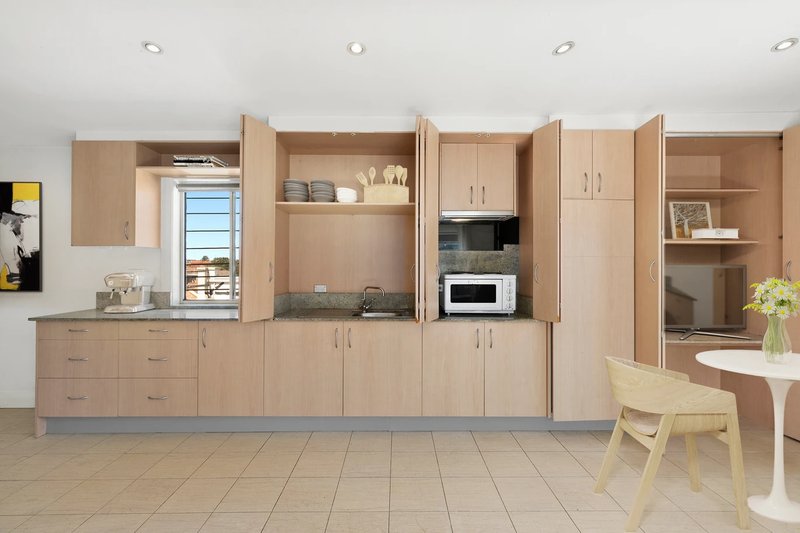 Photo - 7/6 Curlewis Street, Bondi Beach NSW 2026 - Image 2