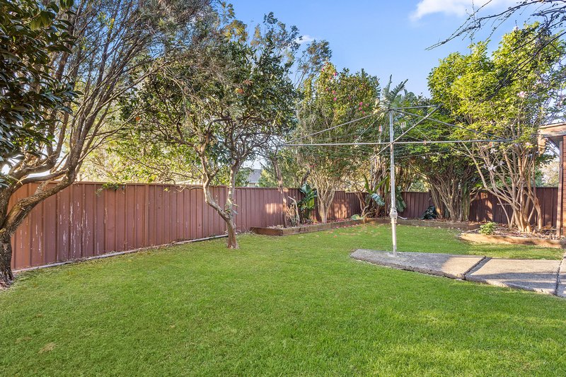 Photo - 76 Cuthbert Drive, Mount Warrigal NSW 2528 - Image 7