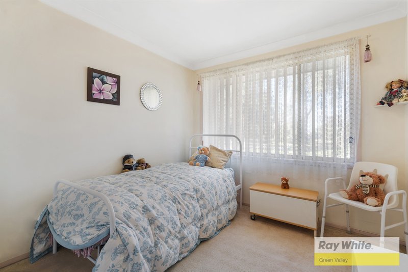 Photo - 76 Dalmeny Drive, Prestons NSW 2170 - Image 3