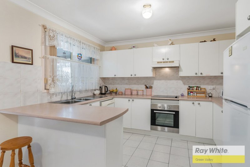 Photo - 76 Dalmeny Drive, Prestons NSW 2170 - Image 10