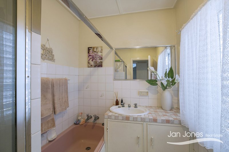 Photo - 76 Deans St E , Margate QLD 4019 - Image 10