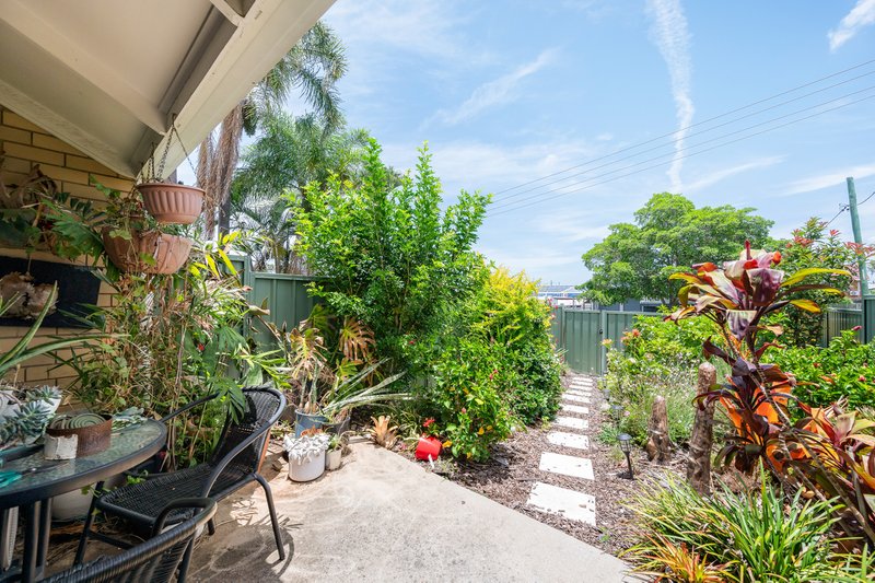 Photo - 7/6 Eden Street, Gladstone Central QLD 4680 - Image 11