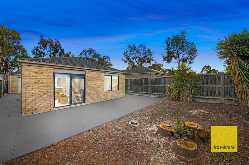 Photo - 76 Edgevale Way, Tarneit VIC 3029 - Image 16