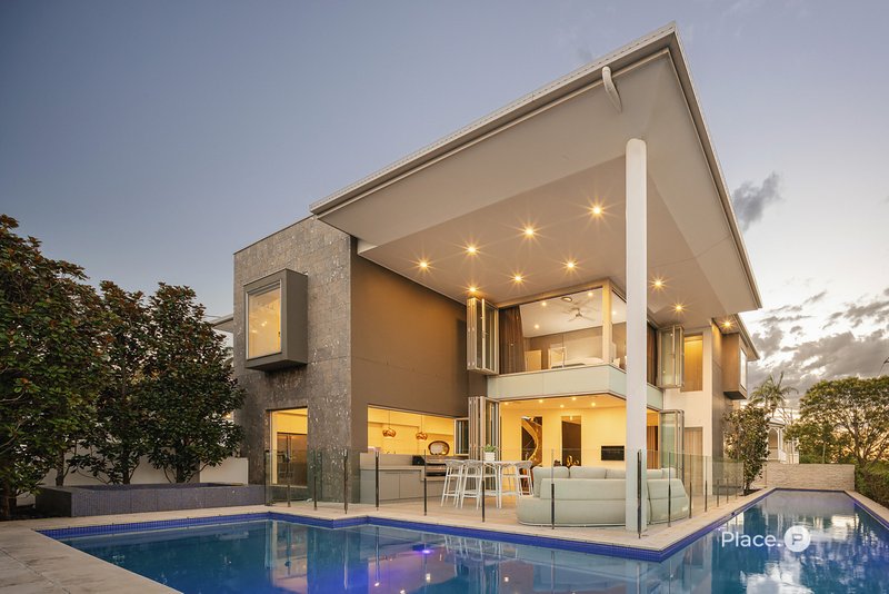 Photo - 76 Eldernell Terrace, Hamilton QLD 4007 - Image 27